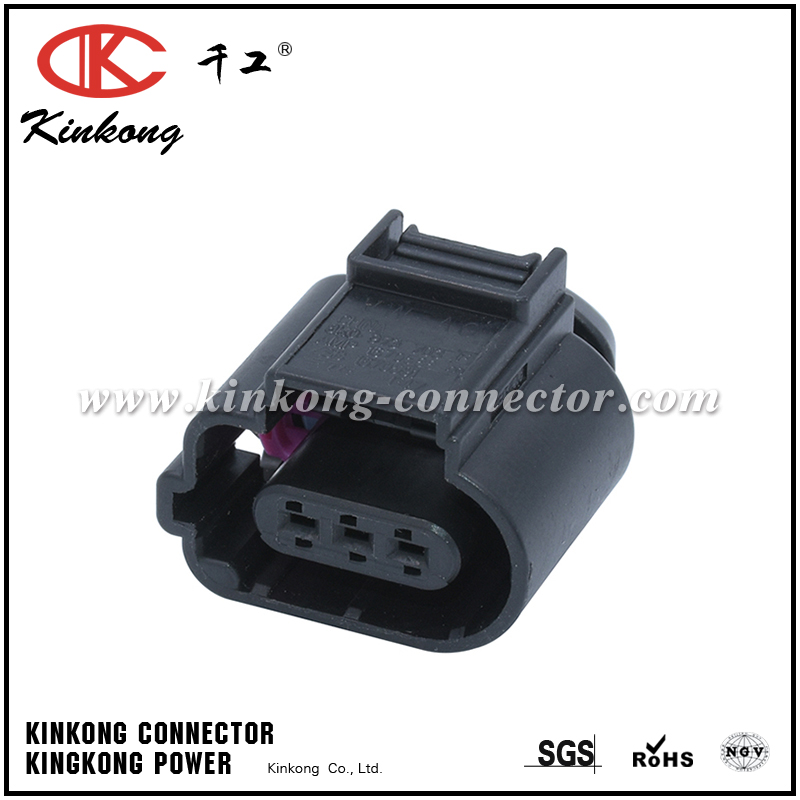 8K0 973 703 F 1670588  3 pin female waterproof sockets for VW Audi  CKK7035A-1.5-21